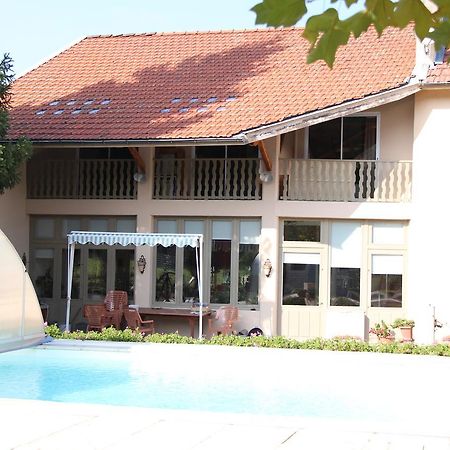 Sous Le Figuier Bed & Breakfast Saint-Simeon-de-Bressieux Exterior photo
