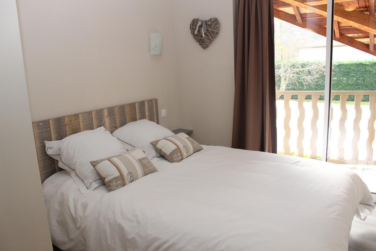 Sous Le Figuier Bed & Breakfast Saint-Simeon-de-Bressieux Exterior photo
